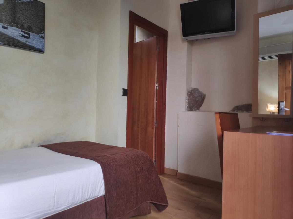 Hotel Las Leyendas อาบีลา ภายนอก รูปภาพ