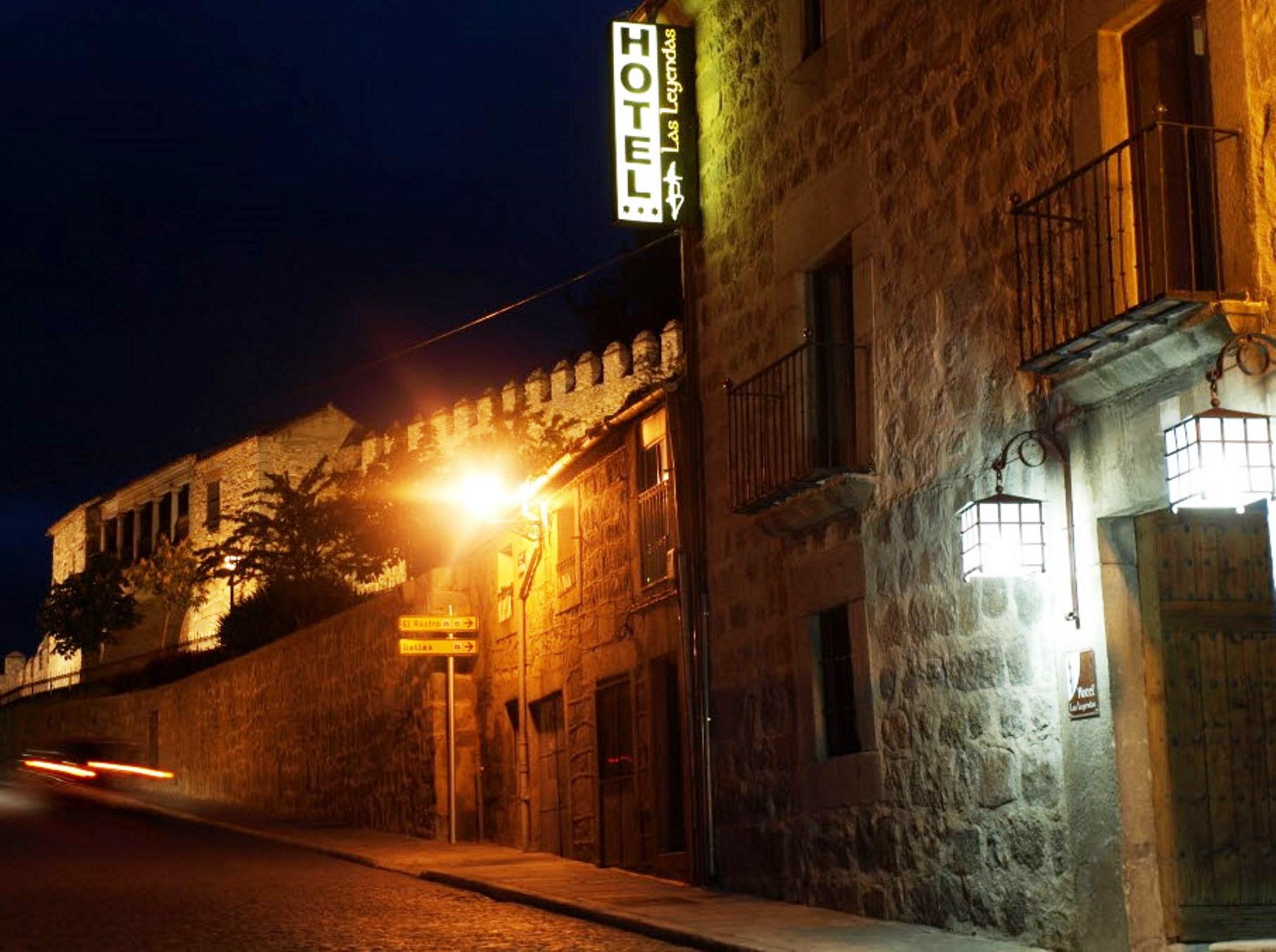 Hotel Las Leyendas อาบีลา ภายนอก รูปภาพ