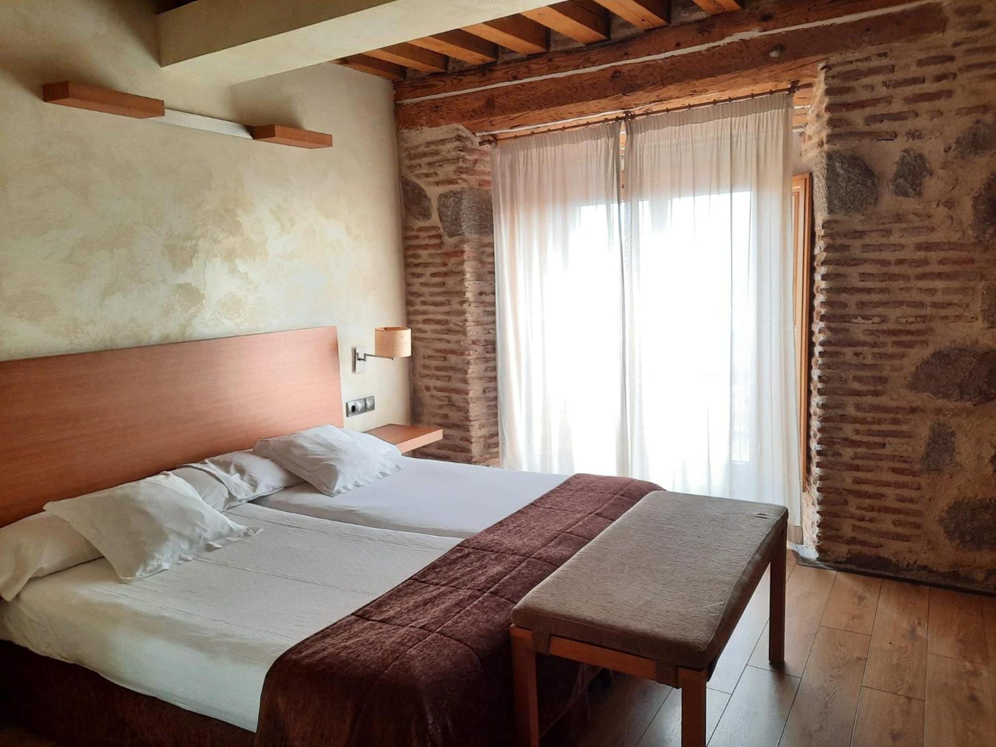 Hotel Las Leyendas อาบีลา ภายนอก รูปภาพ